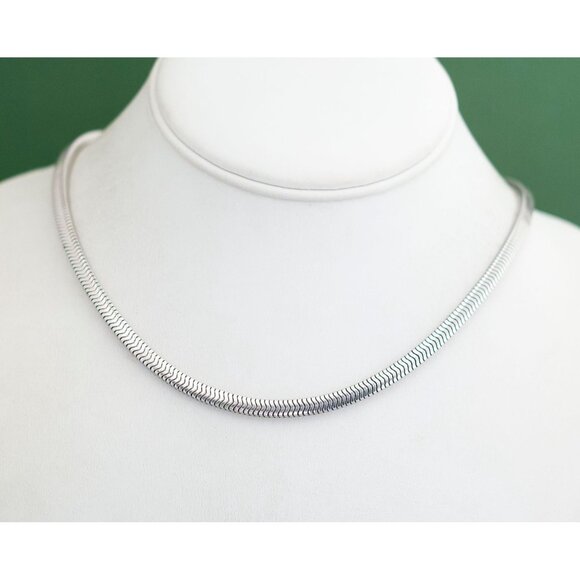 Vintage Dragon Spine Silver Tone Chain Necklace 18 inch - W21 - Picture 2 of 3